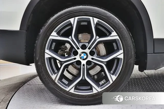 BMW X1 (F48) id 3611447 из Кореи 18