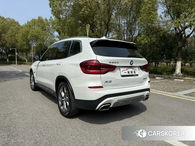 BMW X3 id 4265697 из Китая 17