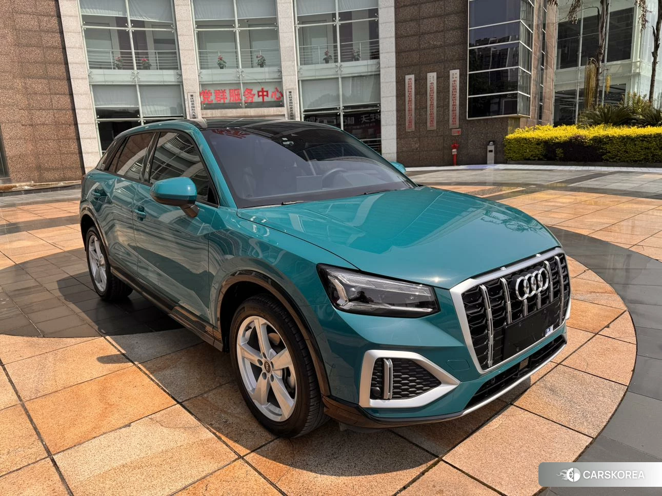 Audi Q2L id 4420050 из Китая 14