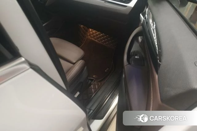 BMW X1 id 4307248 из Китая 15