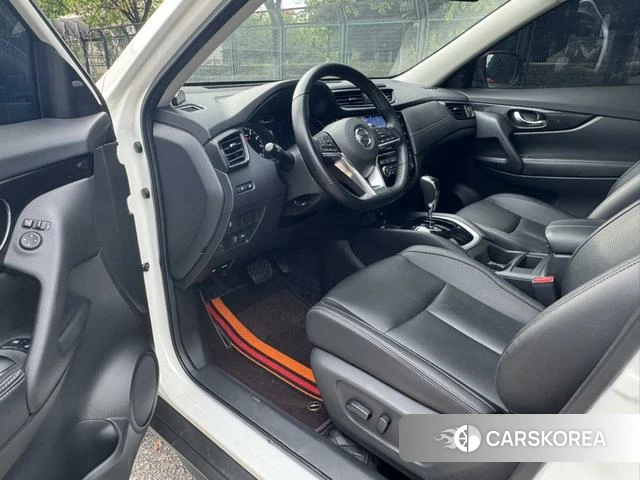 Nissan Qijun id 4335835 из Китая 15