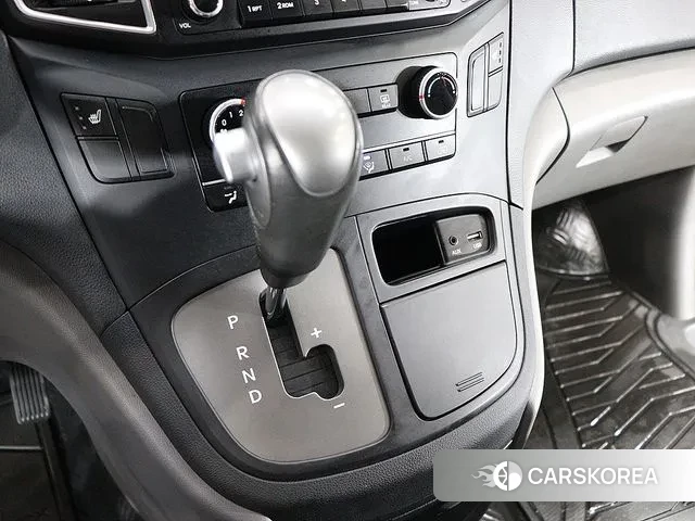 Hyundai The New Grand Starex id 3139544 из Кореи 17