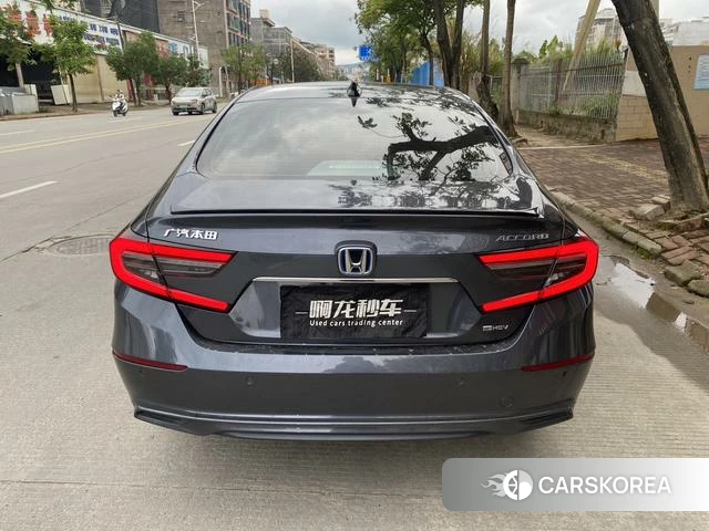 Honda Accord id 4353520 из Китая 8