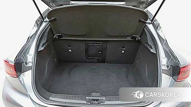 Infiniti Q30 id 4203627 из Кореи 18