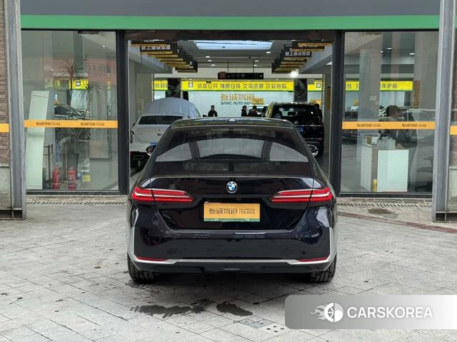 BMW 5 series id 4271879 из Китая 22