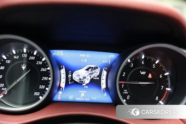 Maserati Levante id 3708411 из Кореи 8