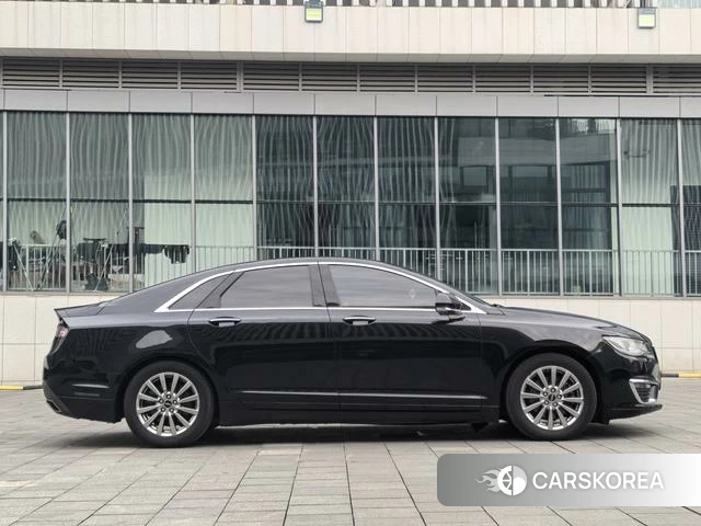 Lincoln MKZ id 4213976 из Китая 10