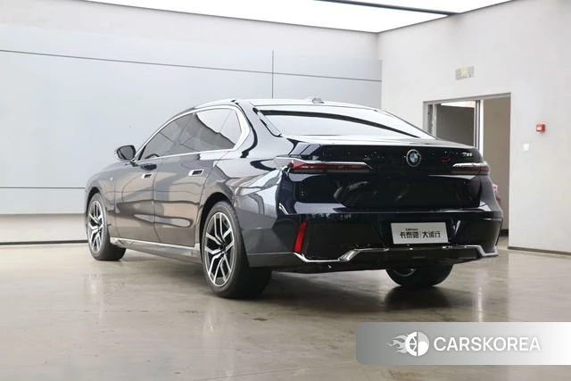 BMW 7 series id 4271290 из Китая 30