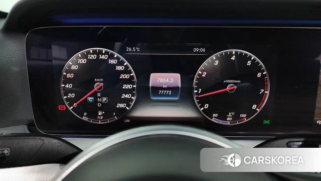 Mercedes-Benz E-Class W213 id 4411128 из Кореи 18