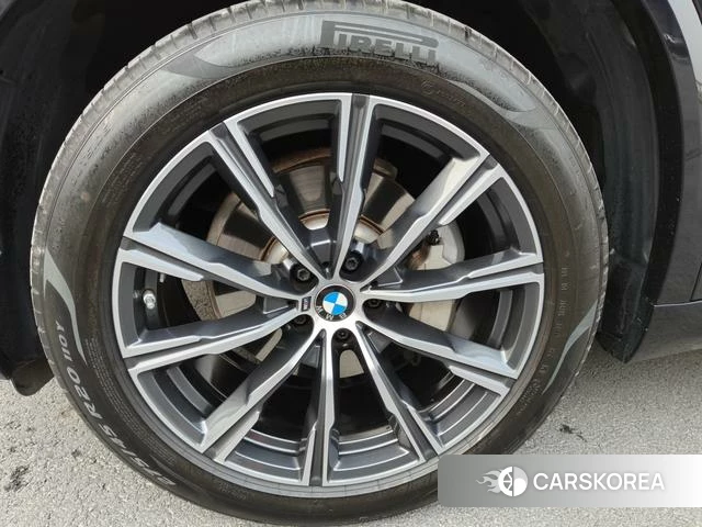 BMW X5 id 3876138 из Китая 16