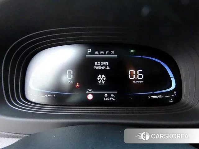 Hyundai Venue id 3383352 из Кореи 18