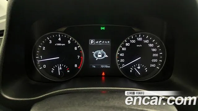 Hyundai Avante AD id 2419017 из Кореи 18