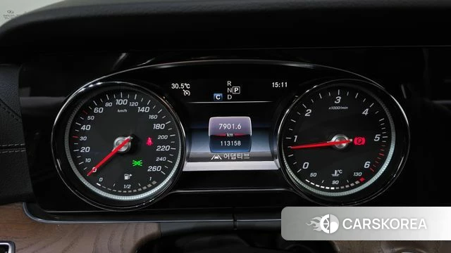 Mercedes-Benz E-Class W213 id 4647457 из Кореи 18