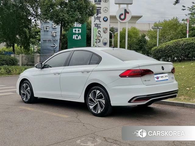 Volkswagen Bora id 4259754 из Китая 8
