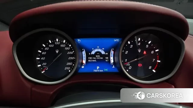 Maserati Ghibli id 3363066 из Кореи 18