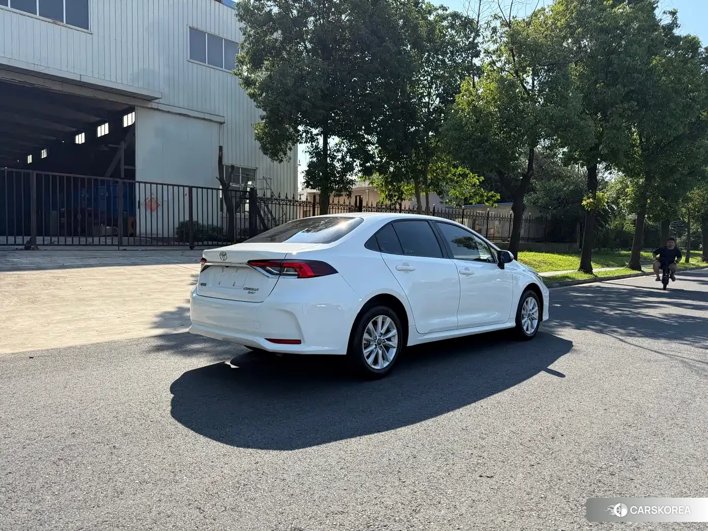 Toyota Corolla id 4669401 из Китая 14