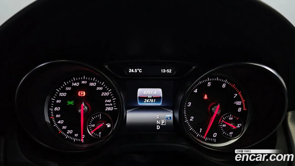 Mercedes-Benz GLA-Class X156 id 2021259 из Кореи 18