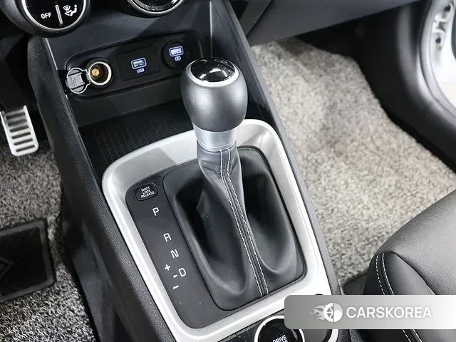 Hyundai Venue id 3205959 из Кореи 18