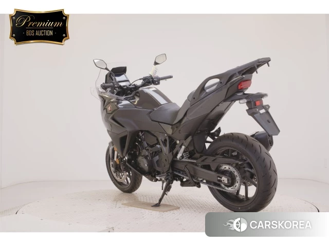 Проданный Honda NT1100 id 4333011 из Японии, фото 8