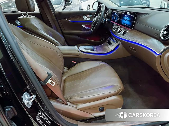 Mercedes-Benz E-class id 4348381 из Китая 16