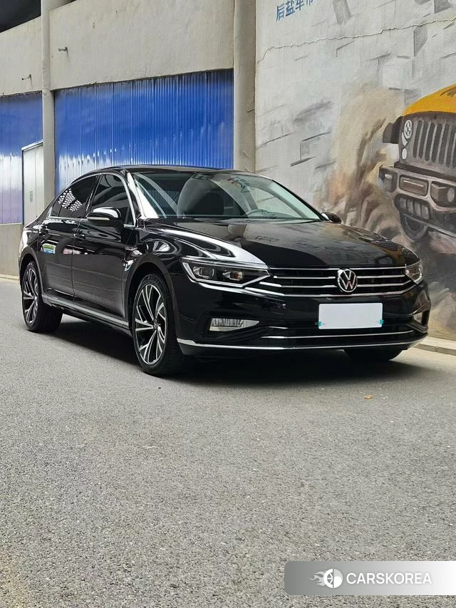 Volkswagen Magotan id 4314559 из Китая 8
