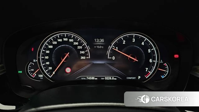 BMW 5 Series (G30) id 3834994 из Кореи 18