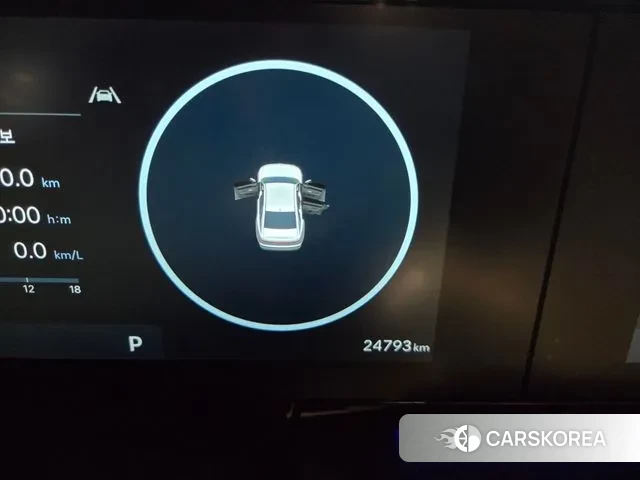 Hyundai Grandeur (GN7) id 3027141 из Кореи 12