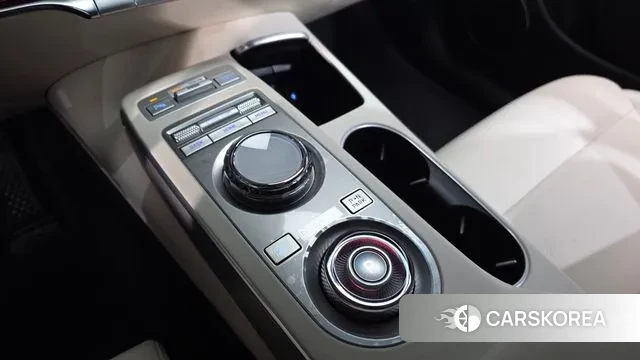 Genesis Electrified GV70 id 3591570 из Кореи 18