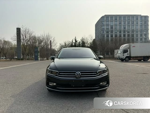 Volkswagen Magotan id 4297526 из Китая 8