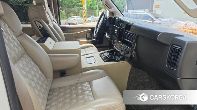 GMC Savana id 4687021 из Кореи 18