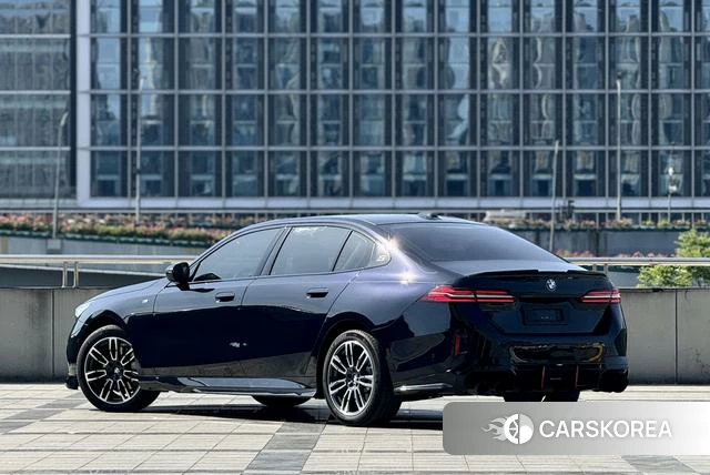 BMW 5 series id 4277736 из Китая 8