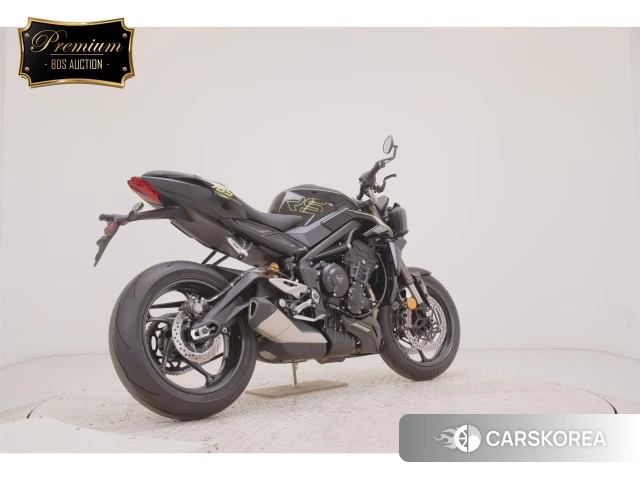 Triumph STREET TRIPLE 765 RS id 3969350 из Японии 8