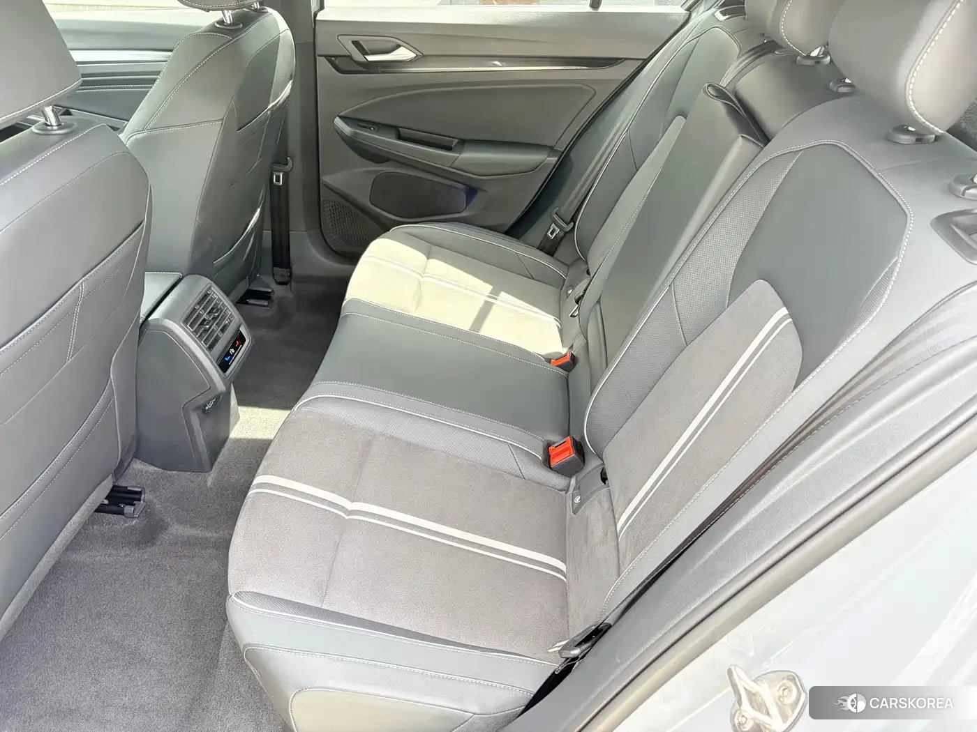 Volkswagen Golf id 4629561 из Китая 11