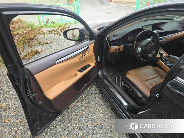 Lexus New ES300h id 4765551 из Кореи 18