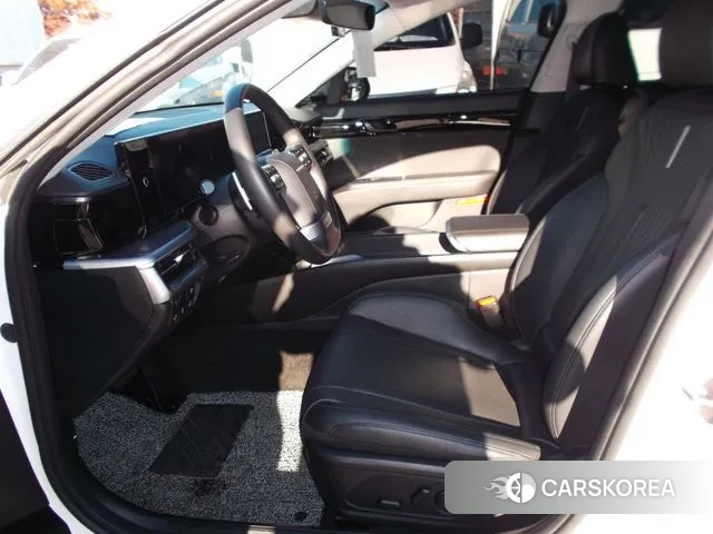 Hyundai Grandeur Hybrid (GN7) id 3420537 из Кореи 18