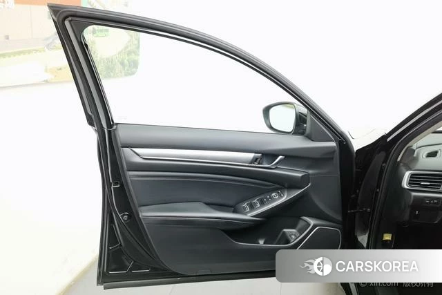 Honda Accord id 4279023 из Китая 22