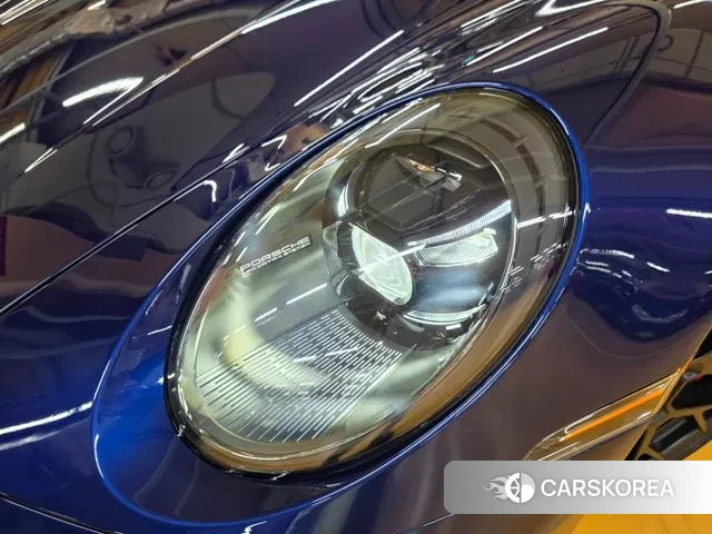 Porsche 911(992) id 3036411 из Кореи 18