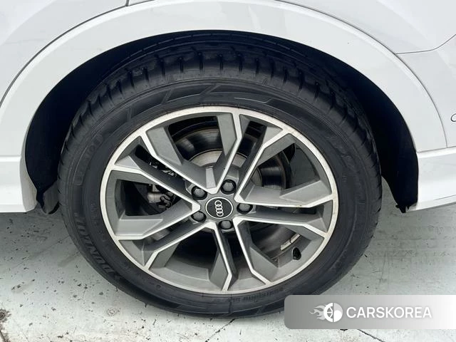 Audi Q3 id 4260685 из Китая 26