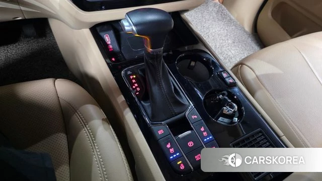 Kia The New Carnival id 3879670 из Кореи 18