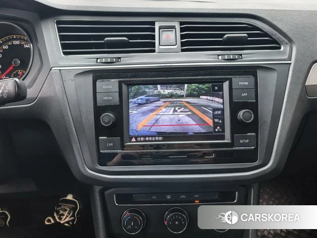 Volkswagen Tiguan L id 4273807 из Китая 20