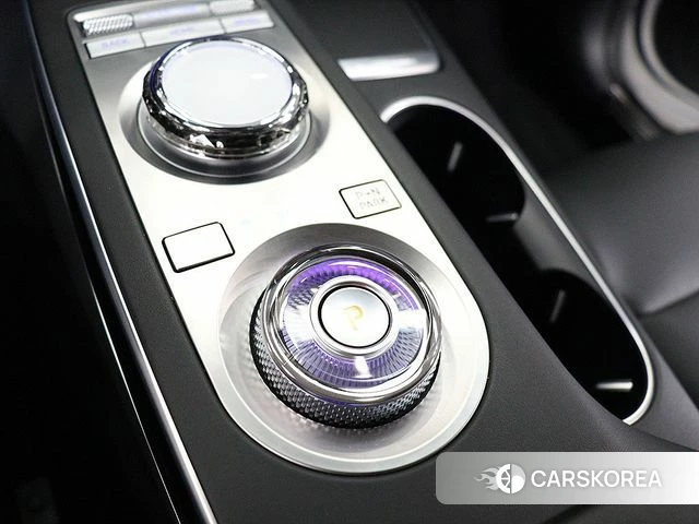 Genesis GV70 id 4194778 из Кореи 18