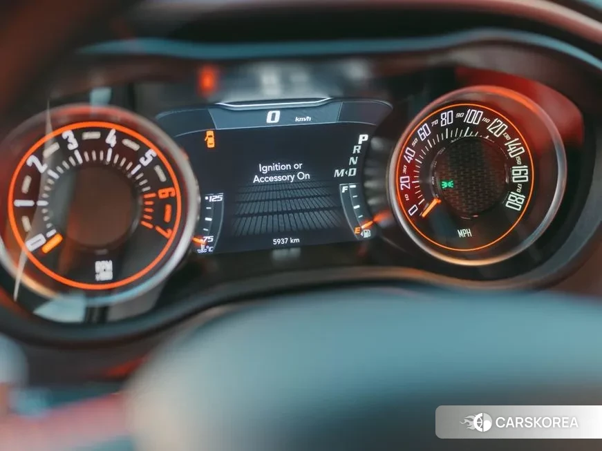 Dodge Challenger id 1637514 из Кореи 18