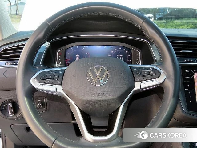 Volkswagen Tiguan Allspace id 4248869 из Кореи 18