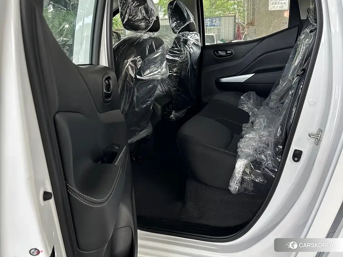 Nissan Navara id 4681243 из Китая 9
