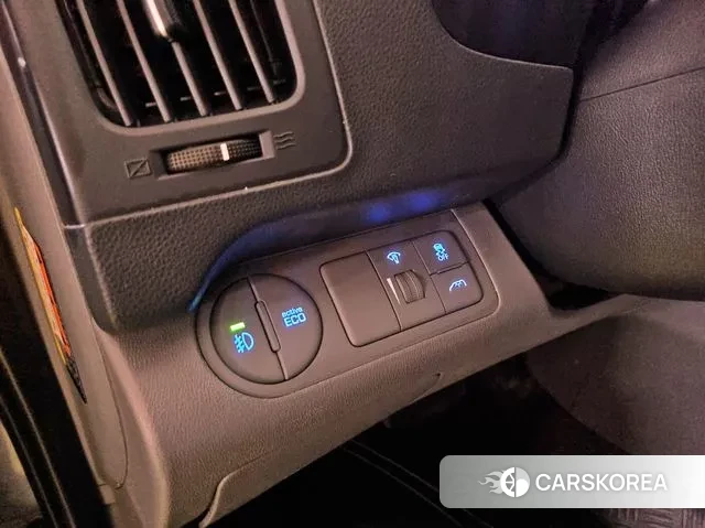 Hyundai The New Grand Starex id 2478461 из Кореи 18