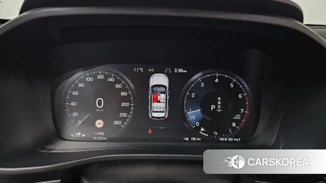 Volvo XC40 id 3417992 из Кореи 18