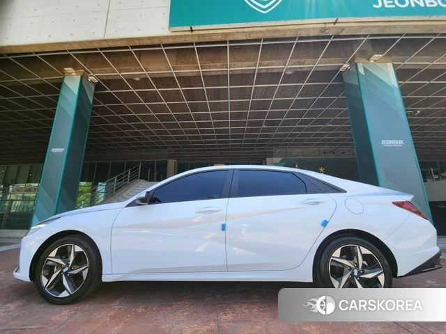 Hyundai Avante (CN7) id 4292919 из Кореи 18