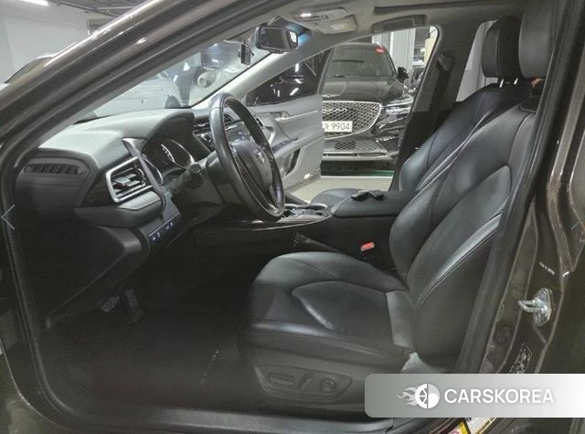 Toyota Camry (XV70) id 3873870 из Кореи 13