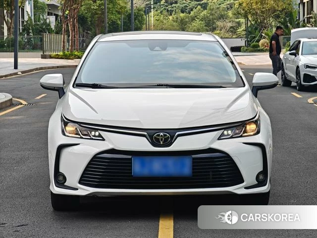 Toyota Corolla id 4301318 из Китая 8