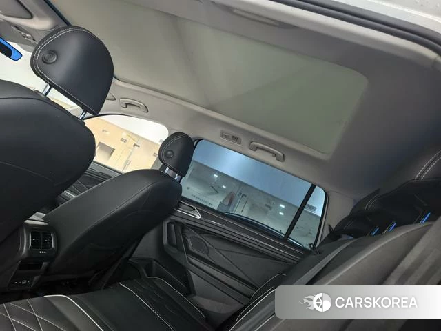 Volkswagen Tiguan L id 4271608 из Китая 8